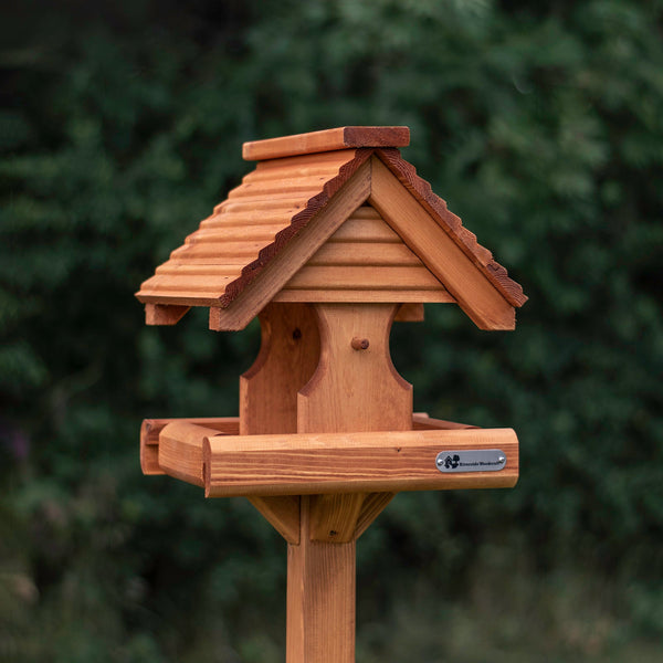 Riverside Woodcraft Rustic Wooden Roof Bird Table